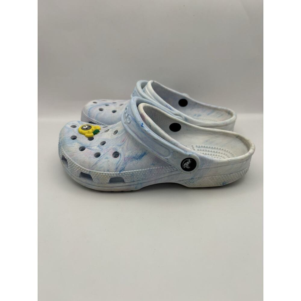 Crocs Classic Marbled Blue Clogs Women Size 6 - Picture 4 of 9